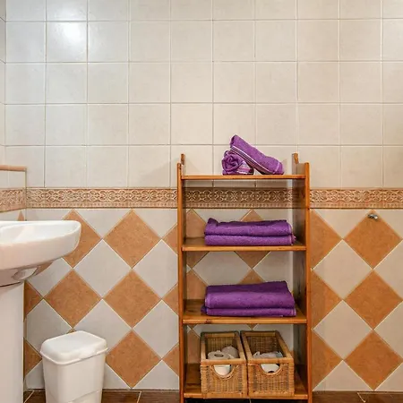 Holiday Cottage Santa Lucia * Santa Lucia De Tirajana